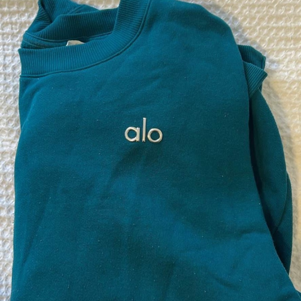 Alo Teal Sweatshirt size S
